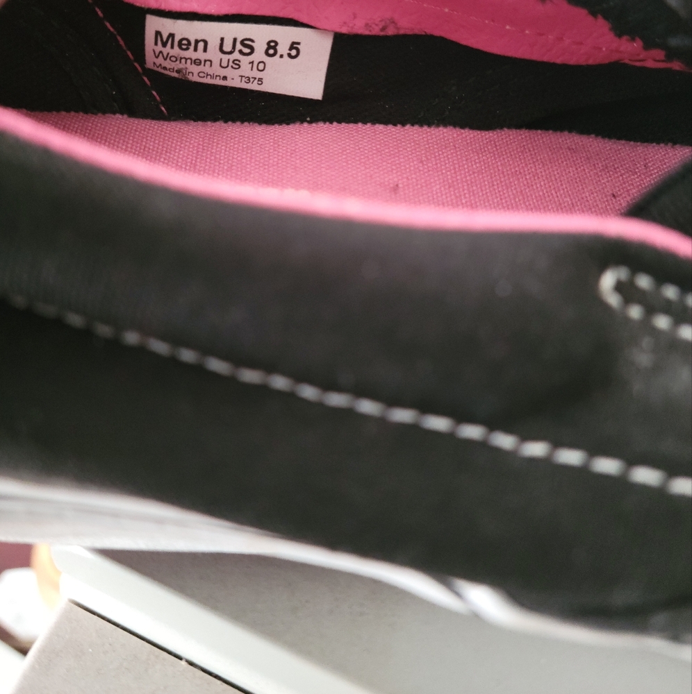 Hello Kitty Vans - Picture 6 of 10